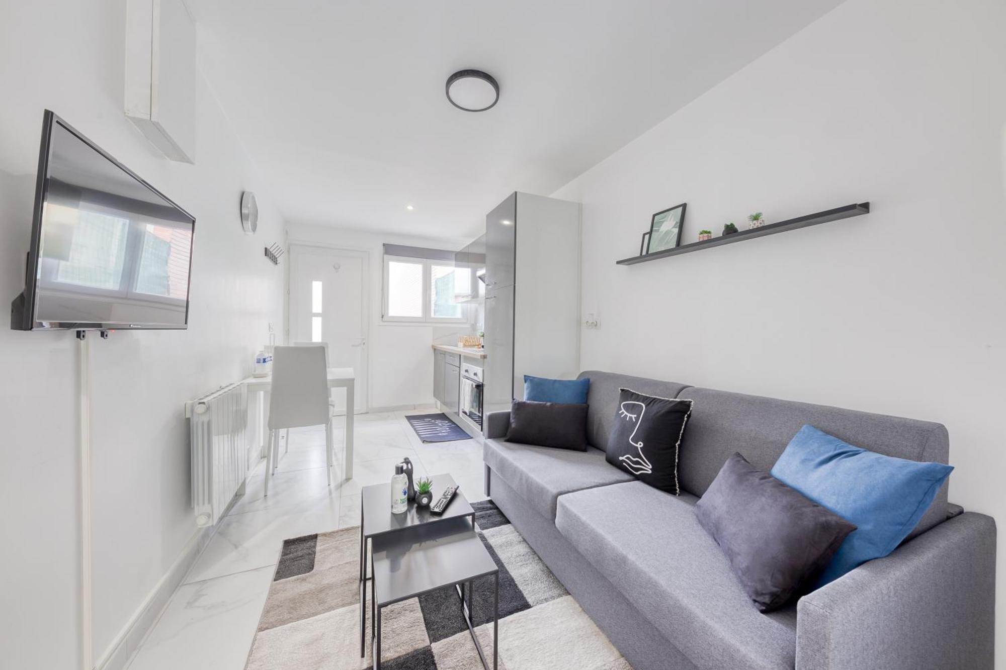 Appartement - 4 Personnes - Parking Prive - Metro 7 - Rer B La Courneuve Zewnętrze zdjęcie