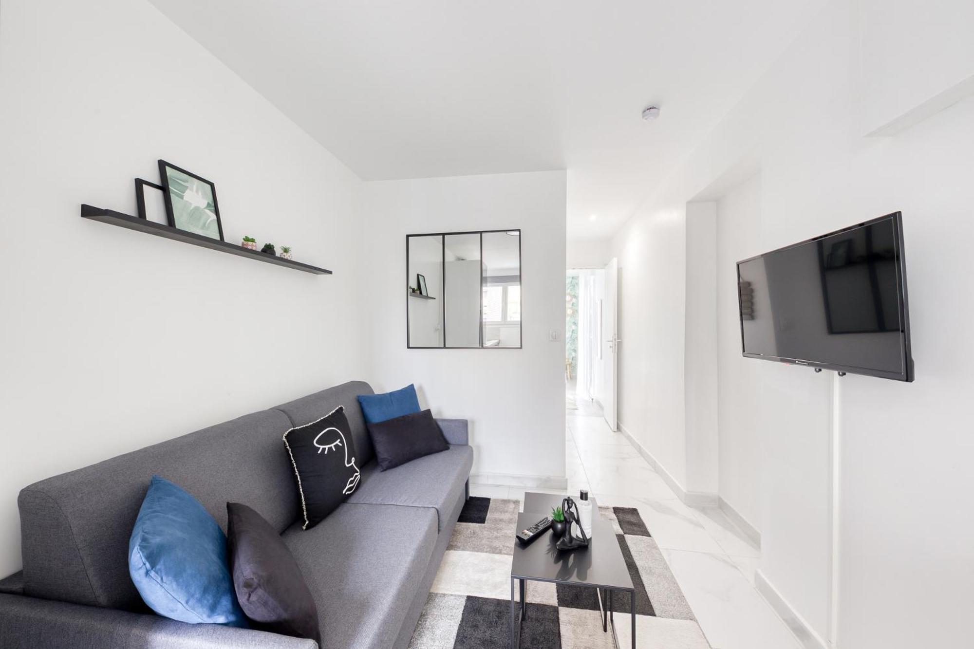 Appartement - 4 Personnes - Parking Prive - Metro 7 - Rer B La Courneuve Zewnętrze zdjęcie